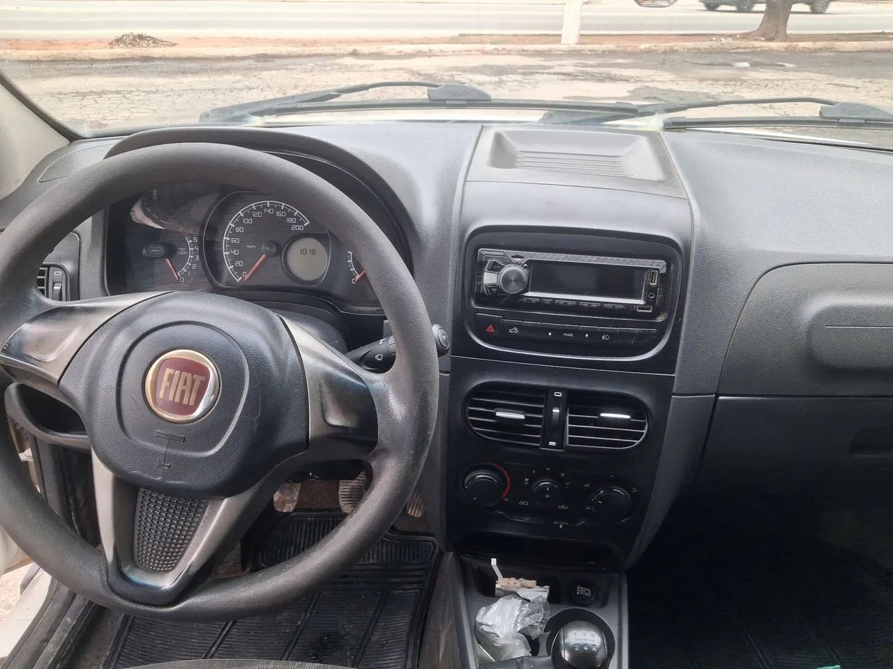 Fiat Strada Working Hard 1.4 Fire Flex 8V CS 2017 - Foto 4