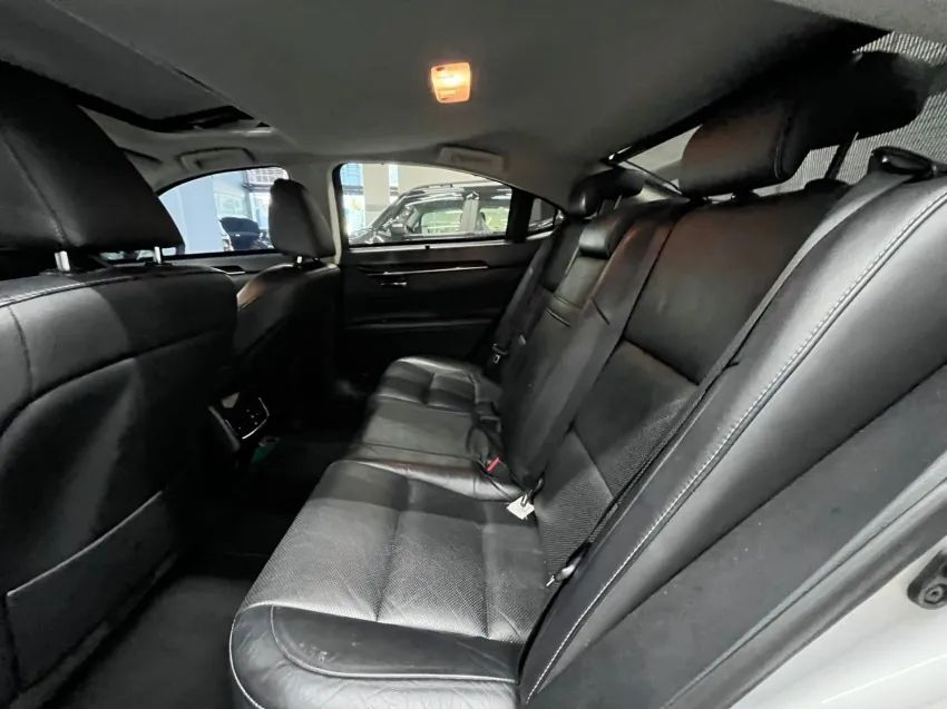Lexus ES-350 3.5 24V 284cv, foto 13 de 16