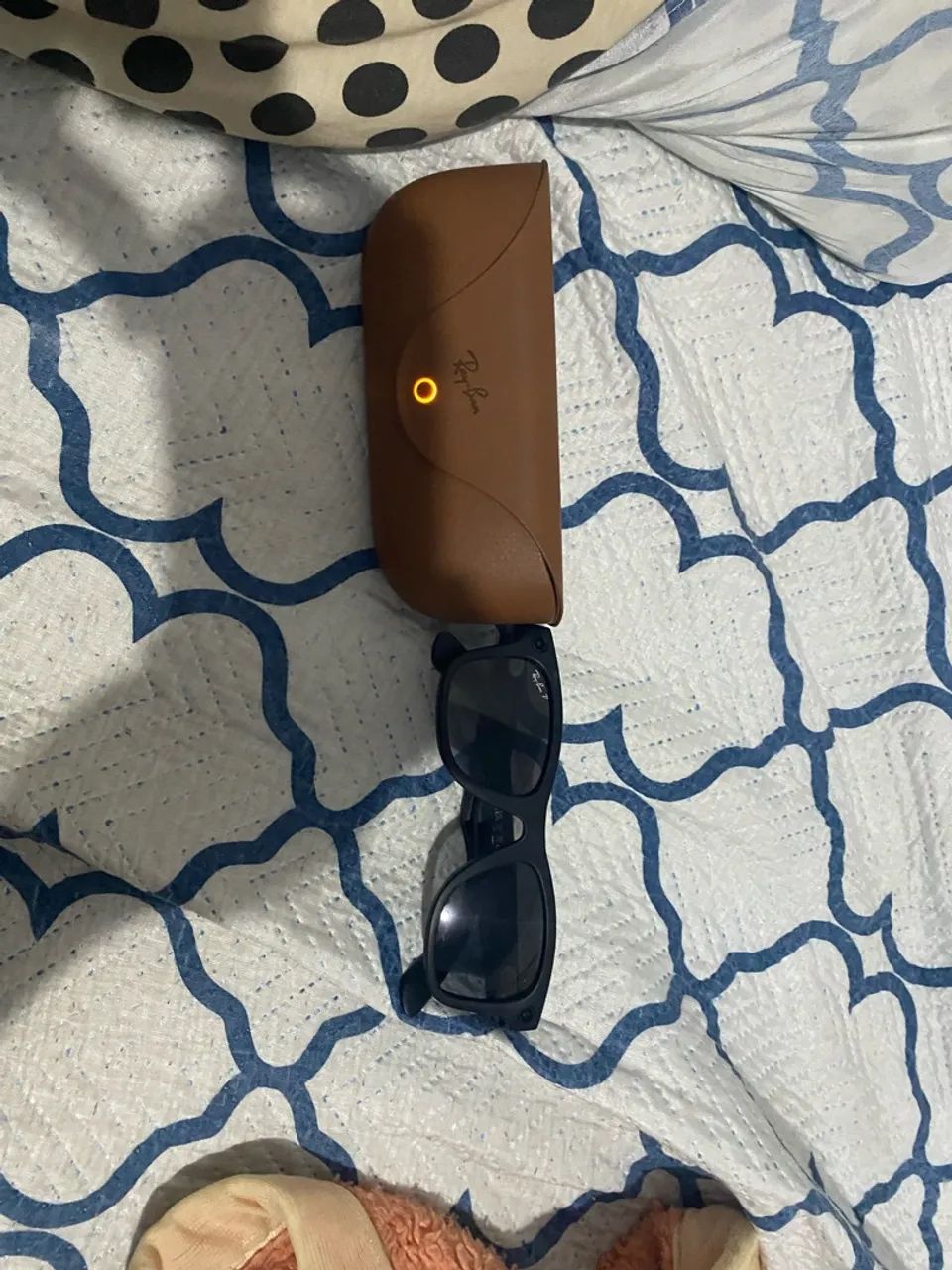 VENDO ÓCULOS RAY BAN 2 - Foto 2