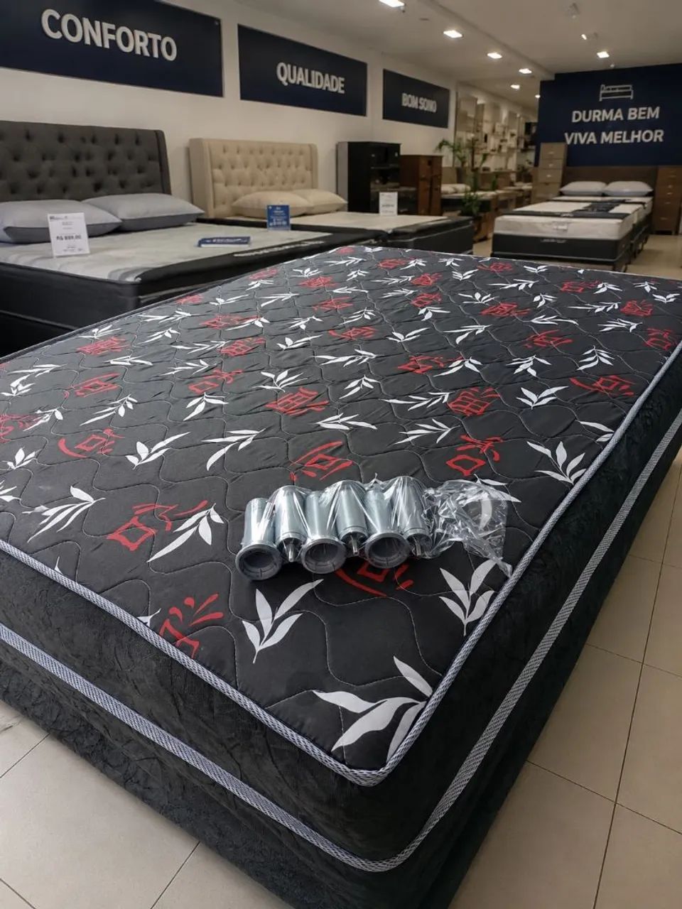 Cama box casal em Manaus,,**