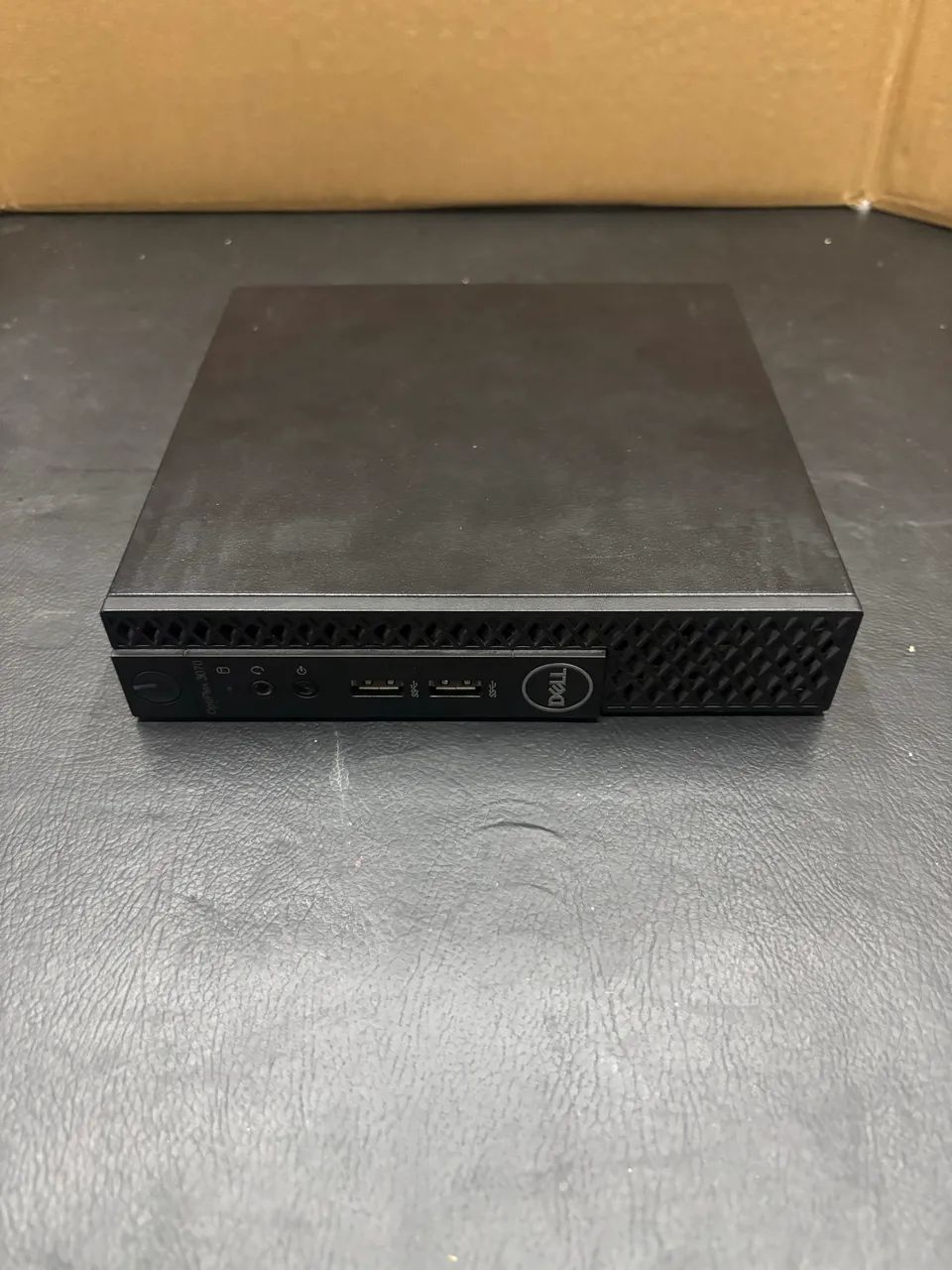 Computador Desktop Mini PC Dell Optiplex 3070 i3 9th 8GB 120GB