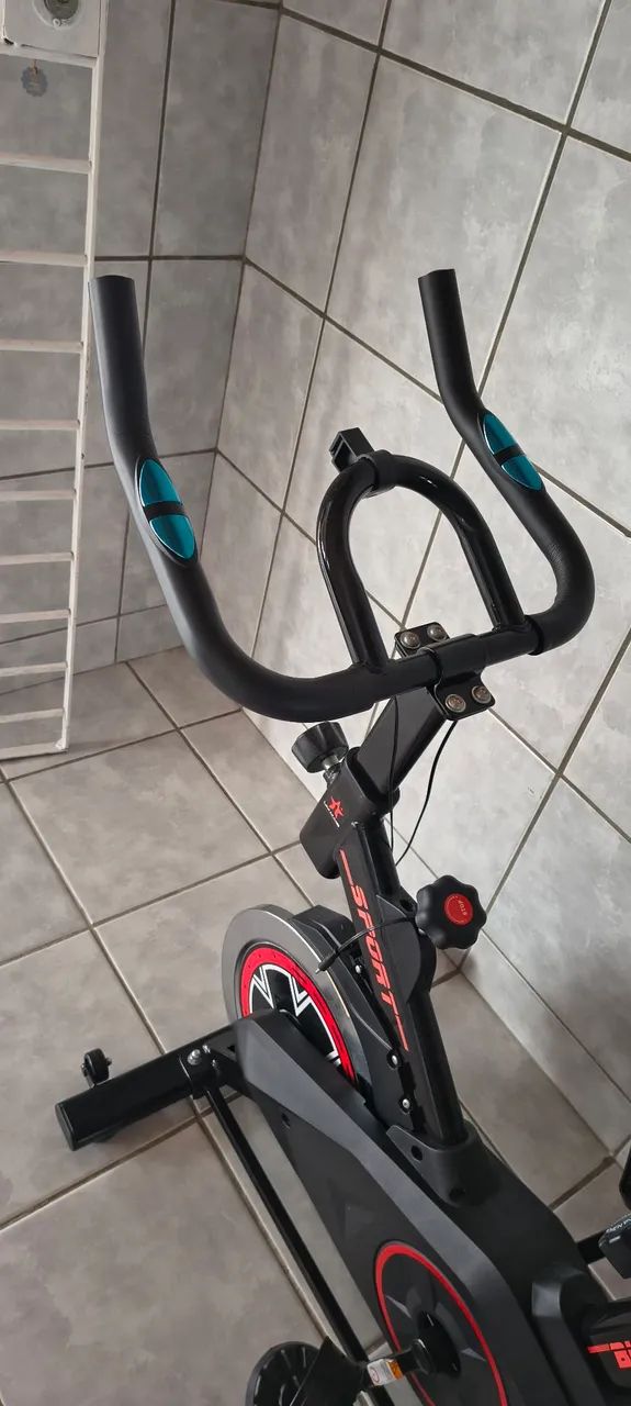 Bicicleta Ergométrica Seminova