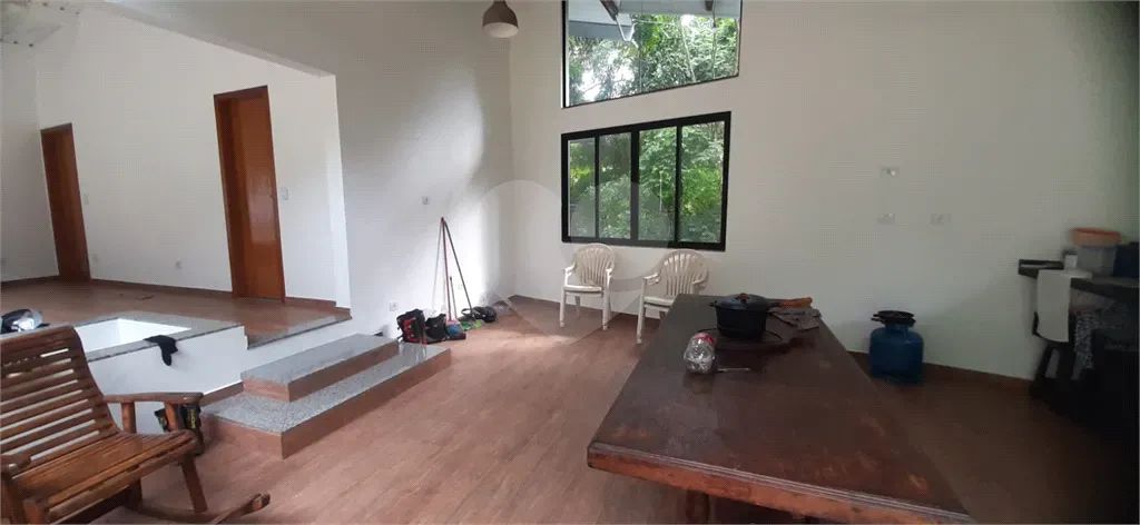 Condomínio com 1 quartos à venda em Cumbari - SP