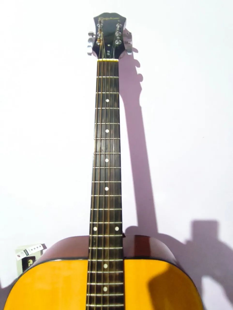 Vilão e guitarra