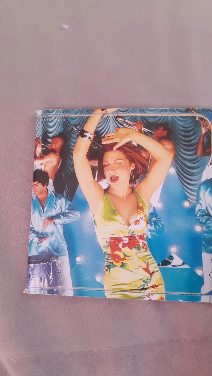 Cd de Gloria Stefan em espanhol  - Foto 3