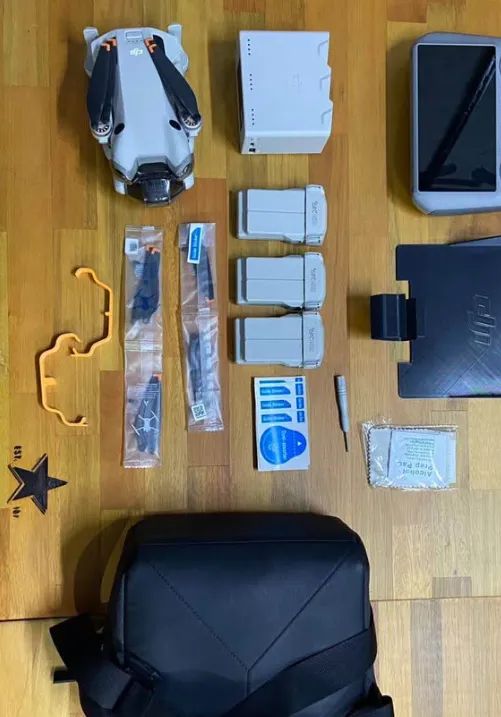 Drone dji mini 4 pro combo fly more com 3 baterias
