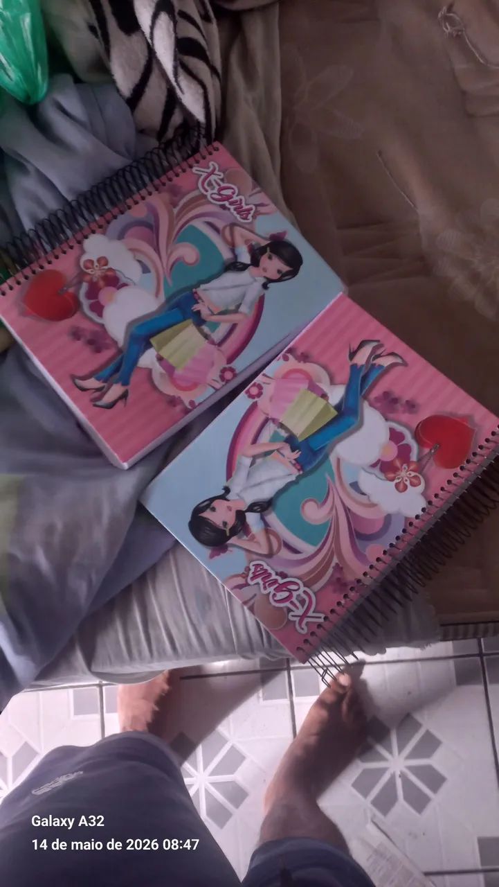 Cadernos de 20 matérias 