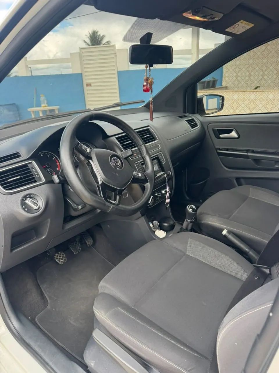 Volkswagen Fox RUN 1.6 Flex 8V 5P 2017 - Foto 4