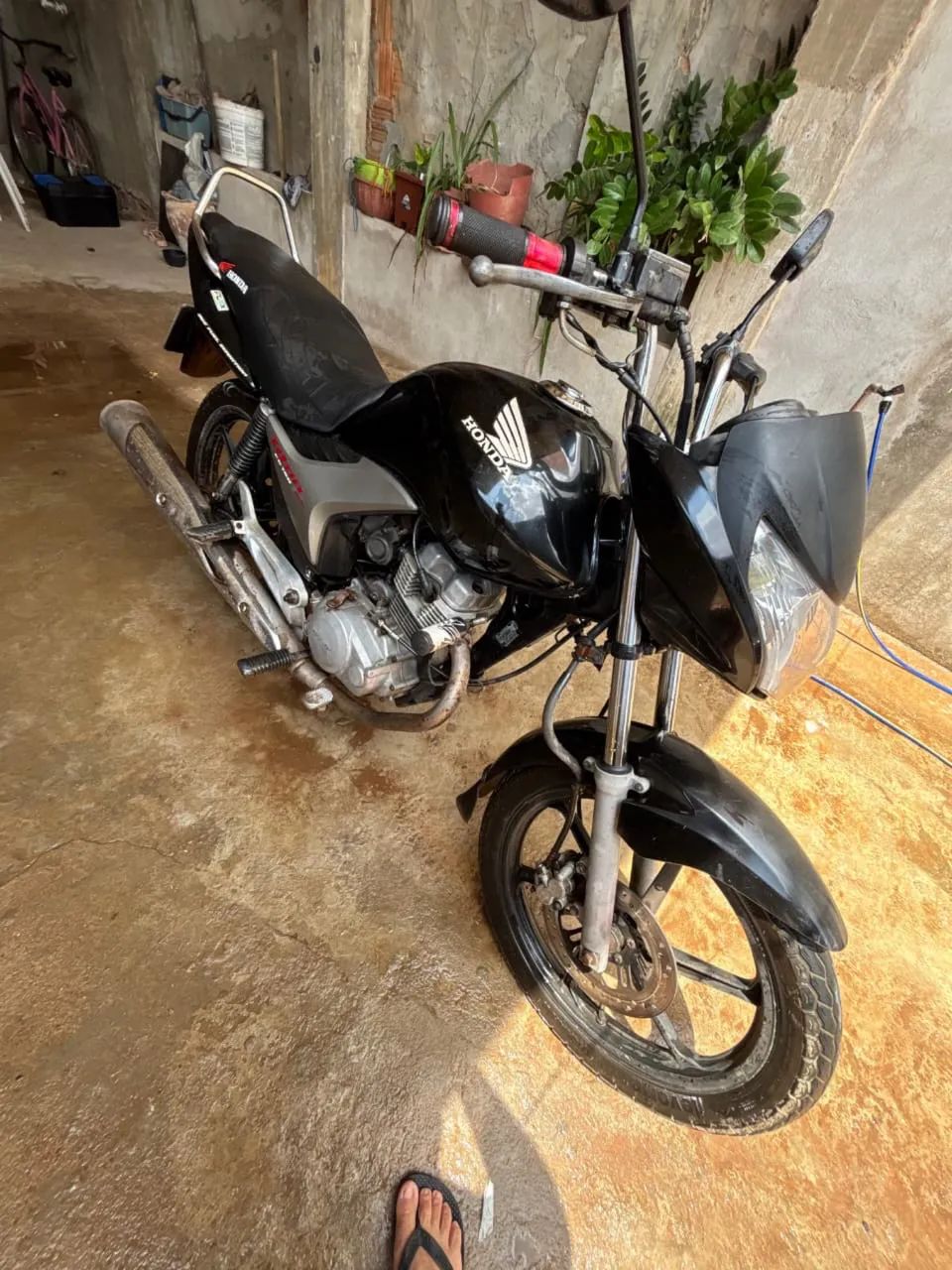 Titan ex 150