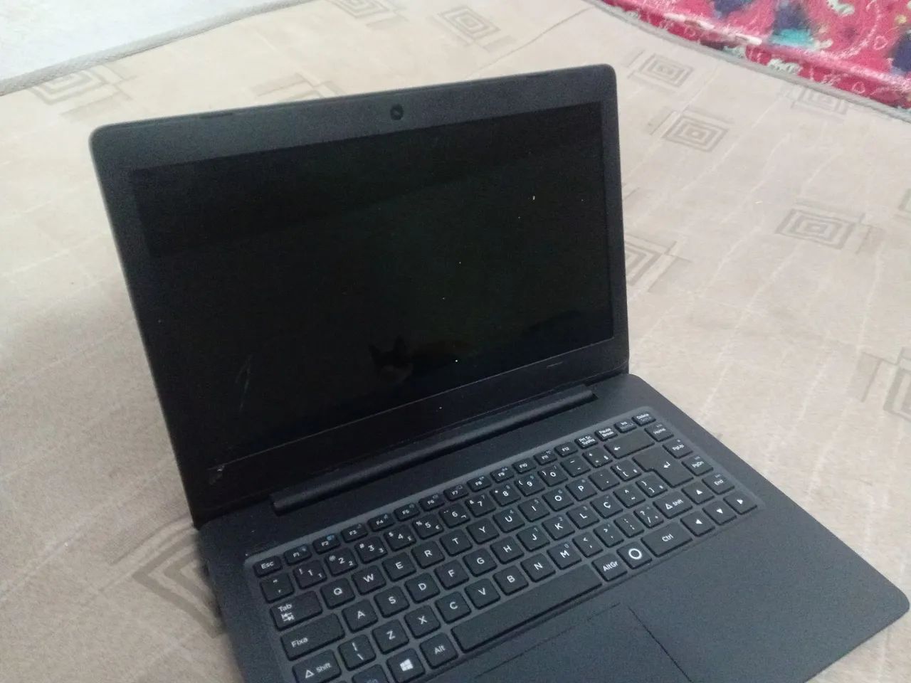 Notebook usado funcionando por completo