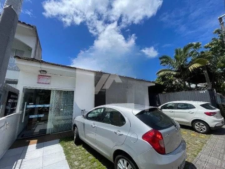 Comercial em Córrego Grande com 140 m² e 2 vagas de garagem - Foto 2
