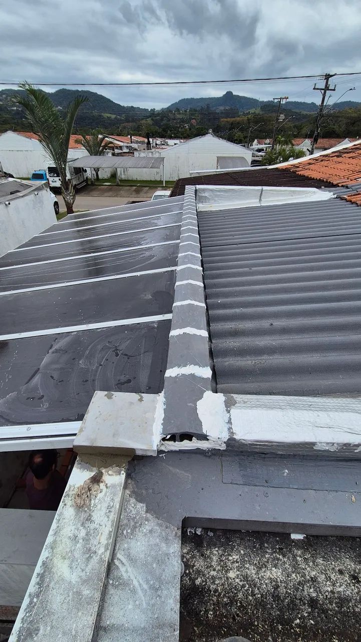 Seu telhado vazando água chama - Foto 5