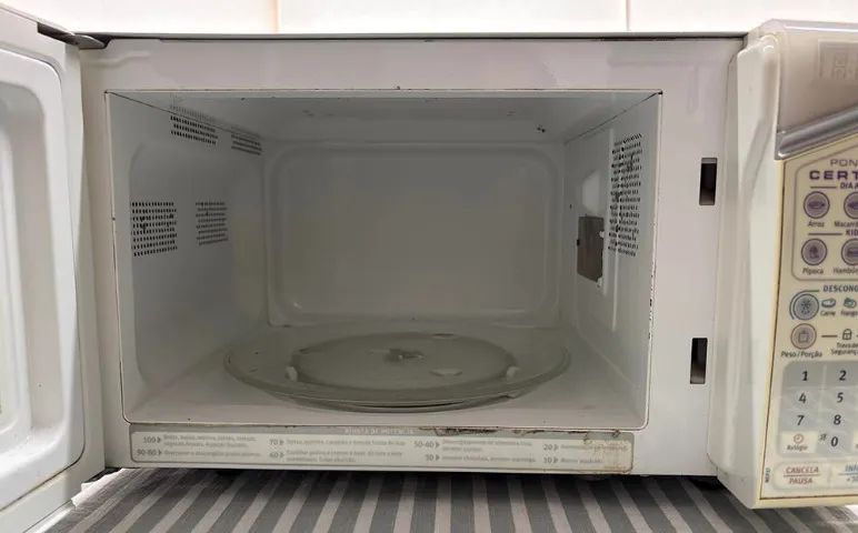 Microondas Electrolux MEP37 - 27 Litros - 127 Volts - Branco - Foto 2