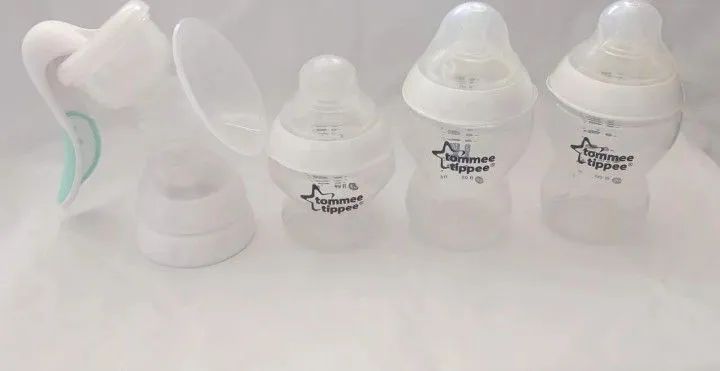 Conjunto de mamadeira e bomba
