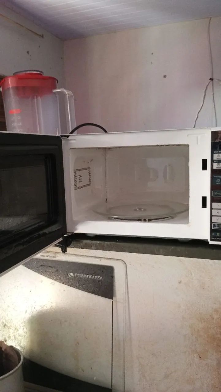 Vendo microondas Midea - Foto 2