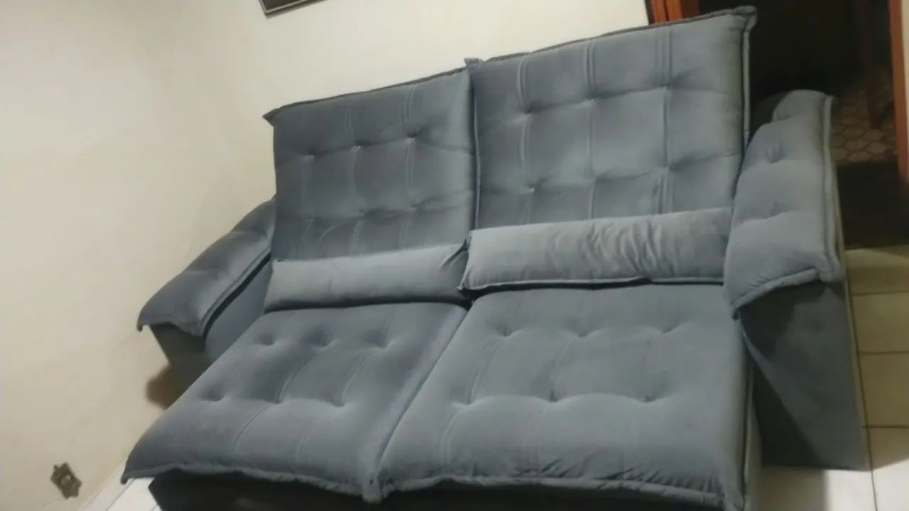 Sofá Retrátil e Reclinável  - Foto 4
