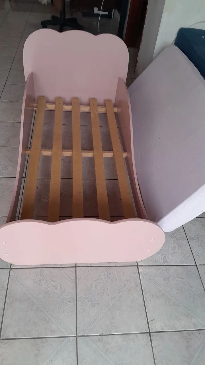 Cama infantil com colchão  - Foto 2