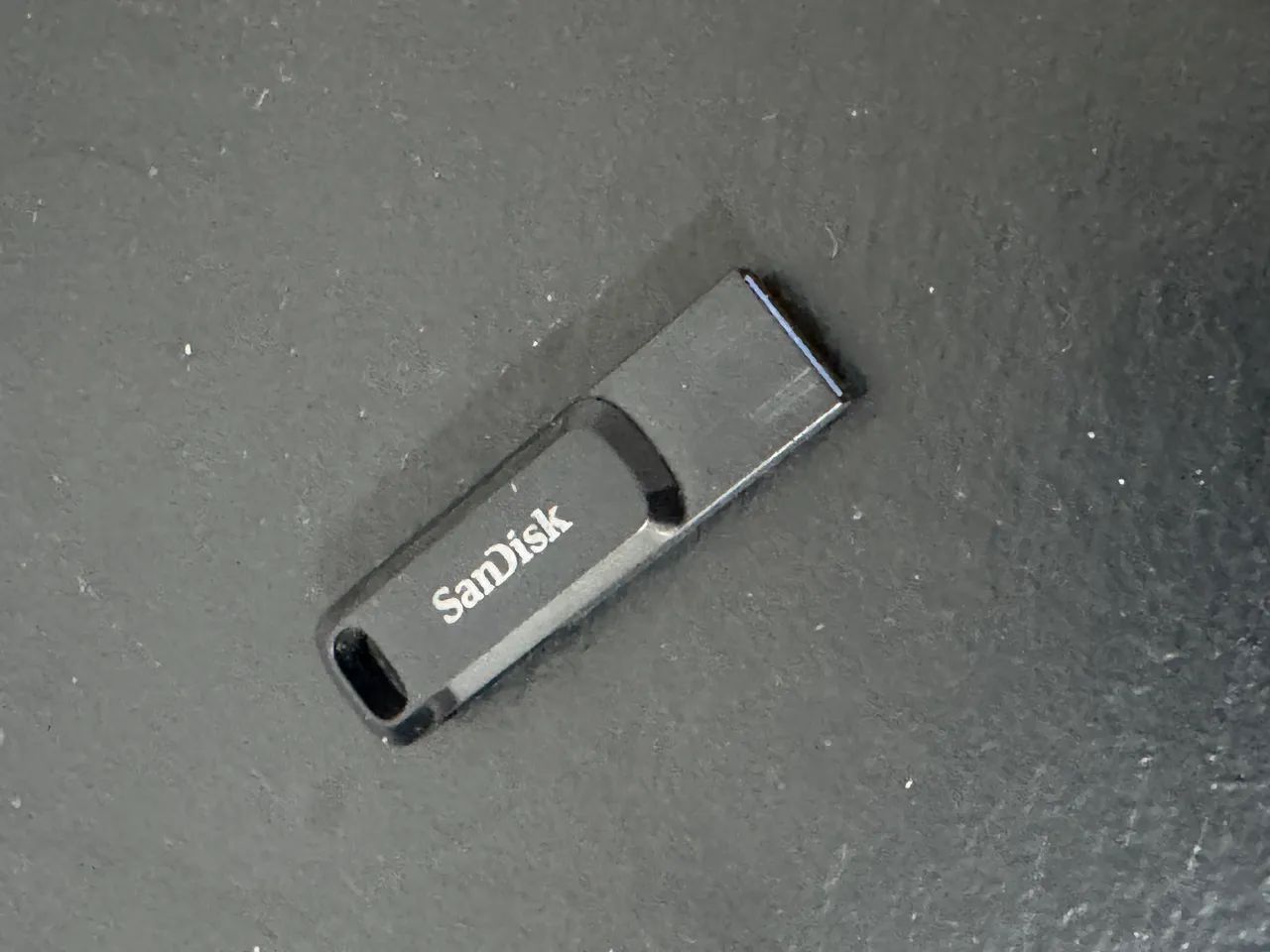 Pendrive sandisk usb C 128gb  - Foto 2