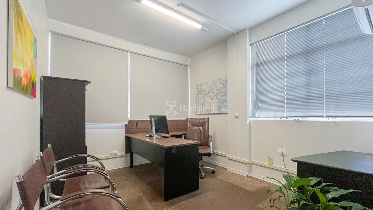 Sala Comercial à Venda no Centro de Blumenau - Foto 4