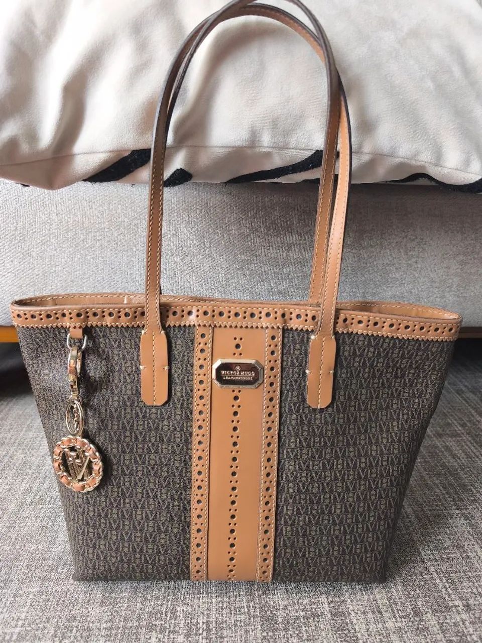 Bolsa Victor Hugo Original 
