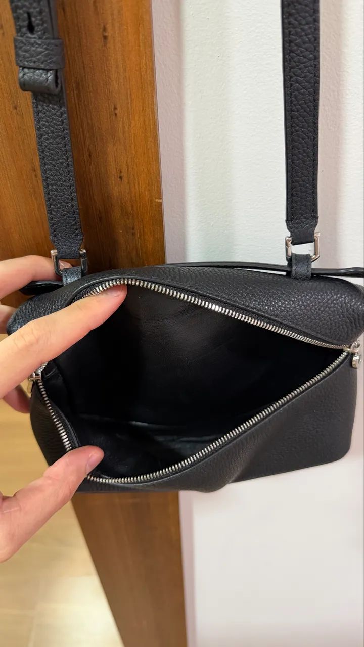 Bolsa Loro Piana extra pocket preta  - Foto 4
