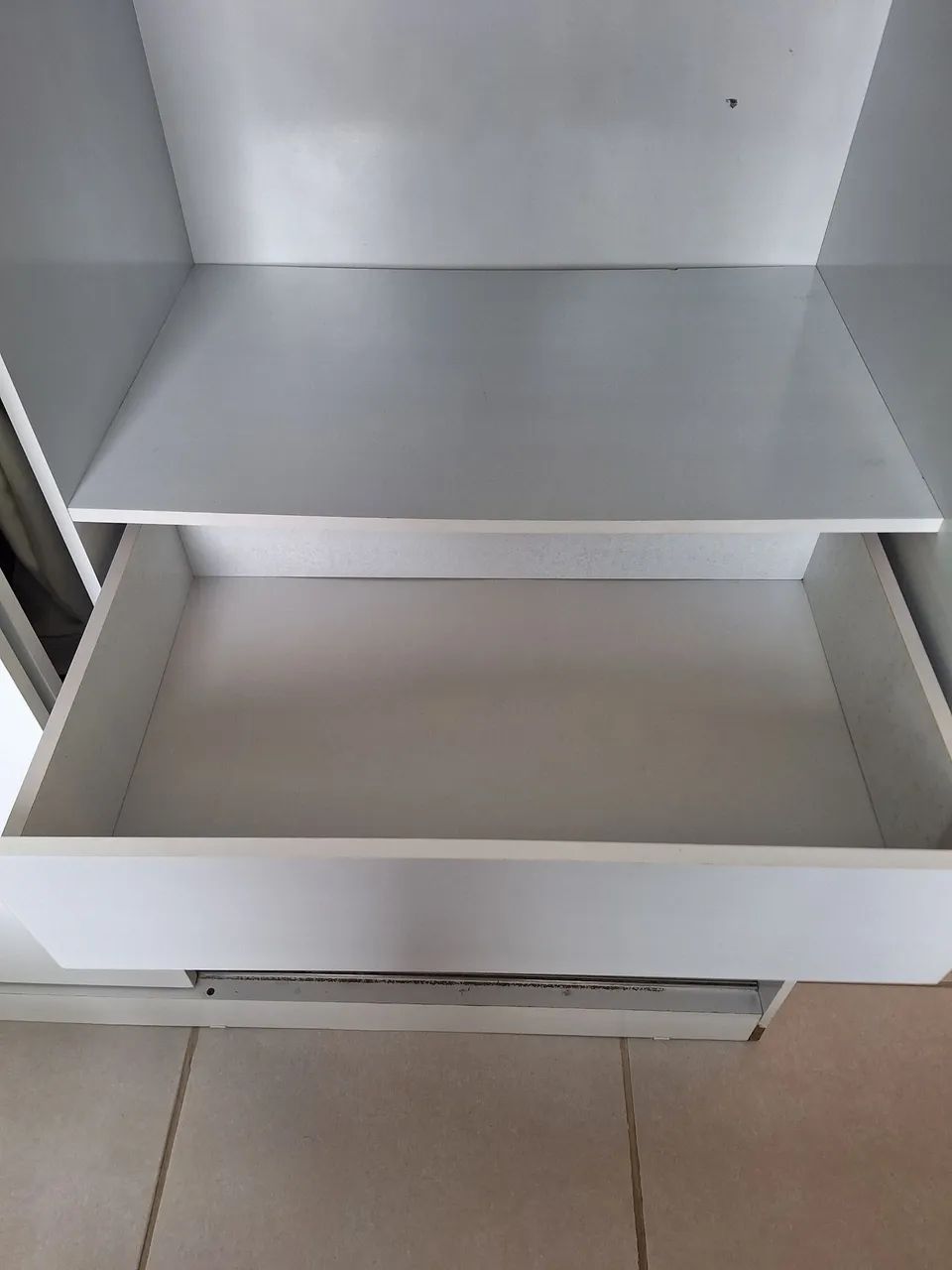 Guarda-Roupa Solteiro Branco 2 Portas de Correr - Foto 5