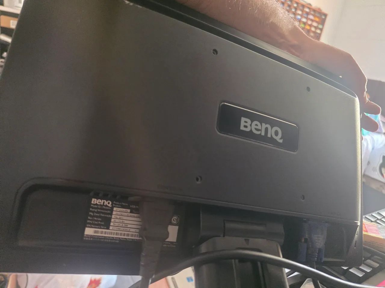 Monitor benq 14" funcionando porem com defeito - Foto 5