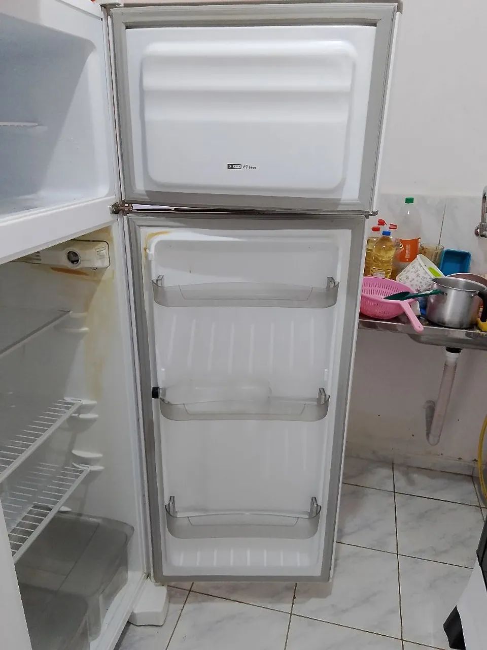 Geladeira Usada bem conservada R$ 2.000,00 - Foto 5