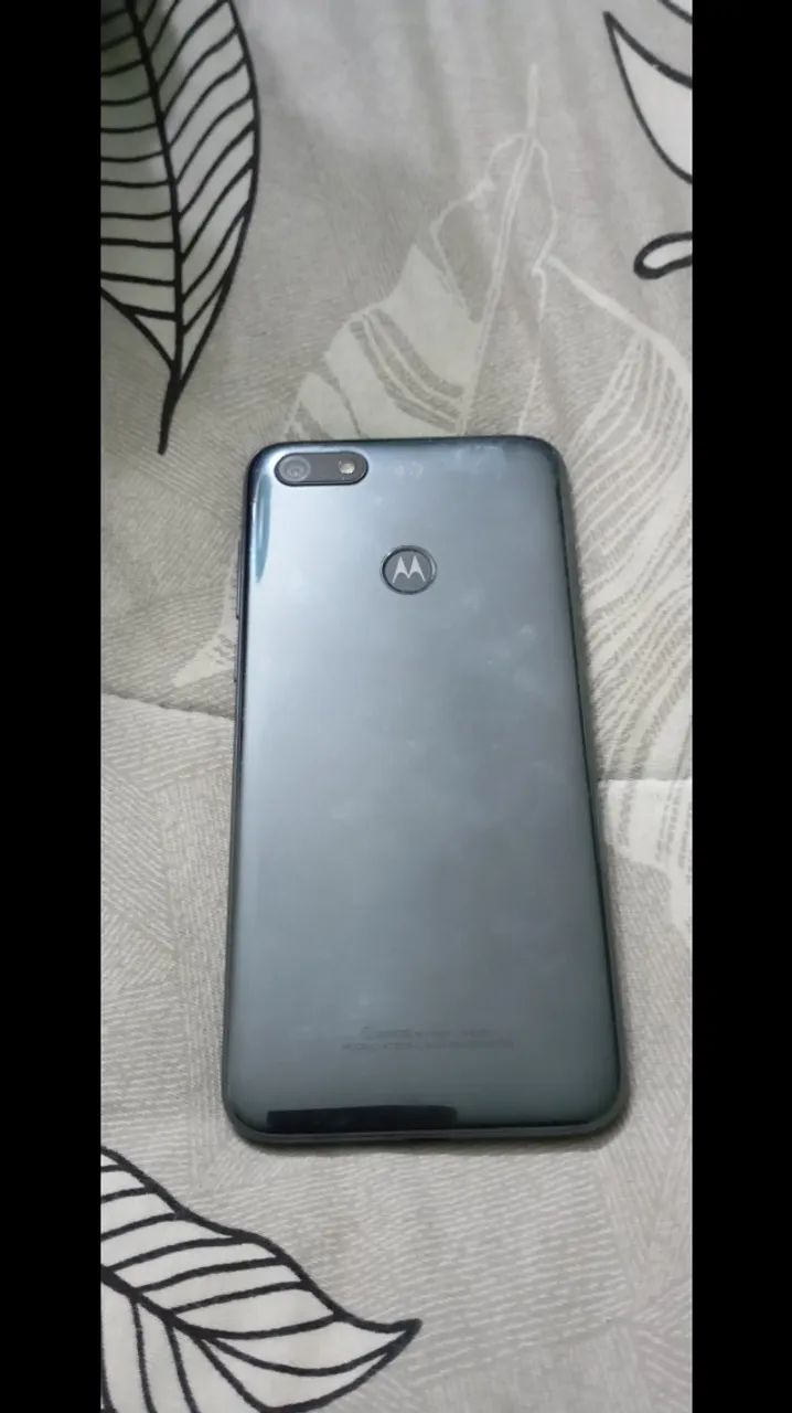 Celular Moto E6 usado NÃO Carrega - Foto 2