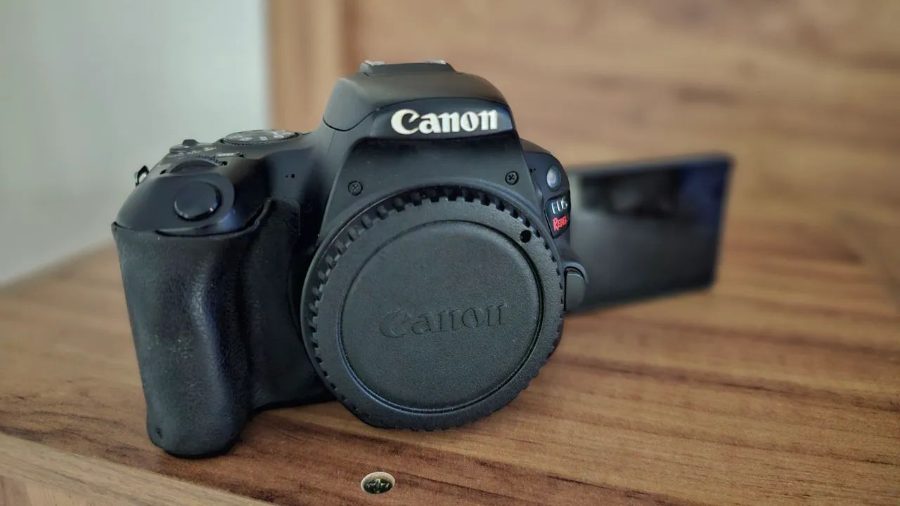 Câmera Canon Sl2 + Bateria + alça e bolsa - Foto 3