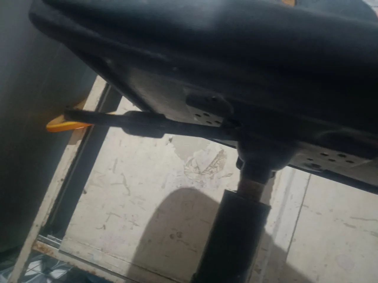 Cadeira de Escritório Usada  - Foto 5
