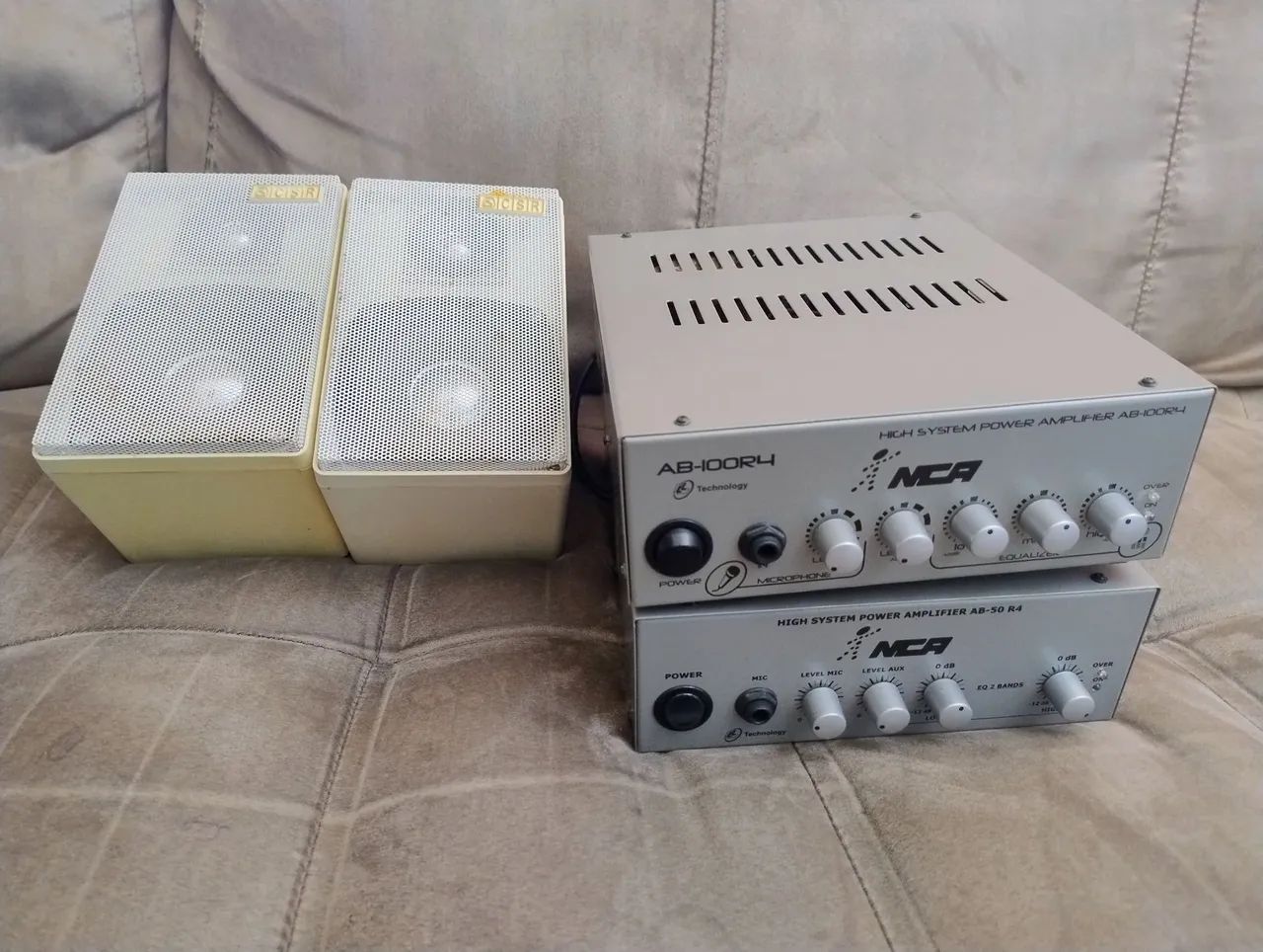 Dois Amplificadores NCA e um par de caixas CSR - Foto 4