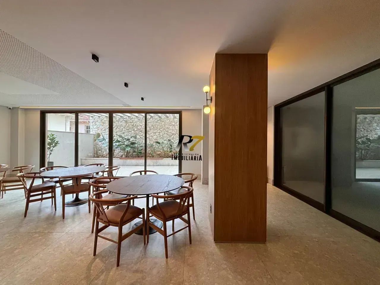 Imóvel para aluguel com 70 metros quadrados com 1 quarto em Lourdes - Belo Horizonte - MG - Foto 2