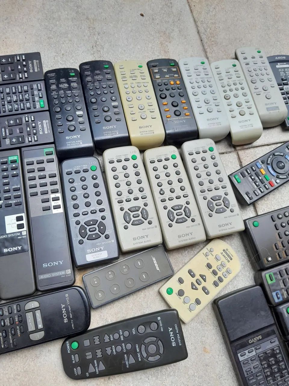 Controles remotos variados  - Foto 3