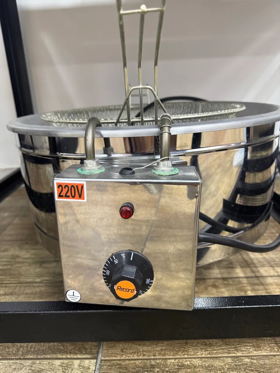 Taxo elétrico 7 litros 220 V  - Foto 4
