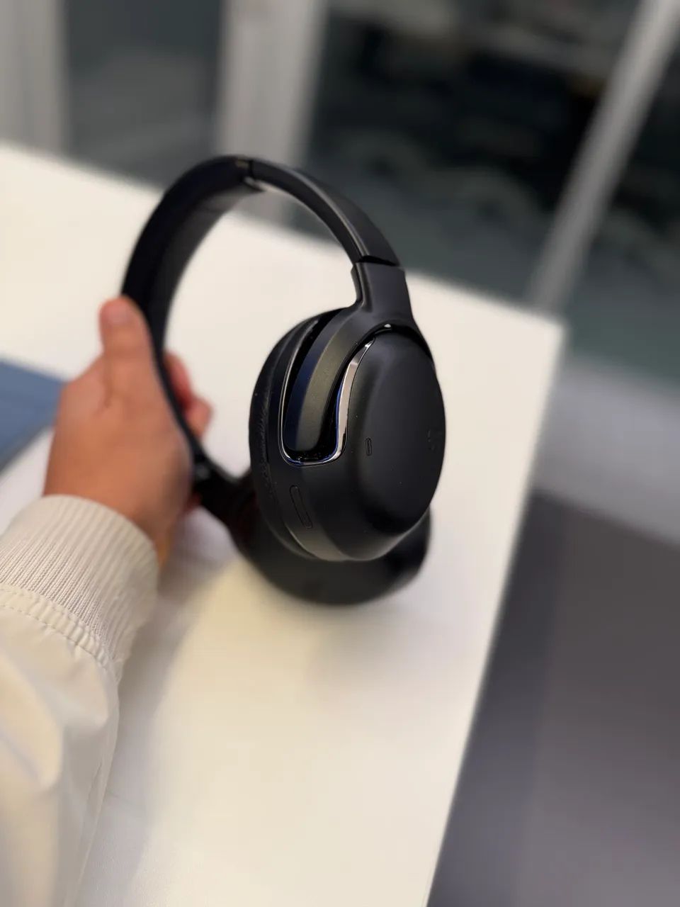 JBL Tour One M2  - Foto 4