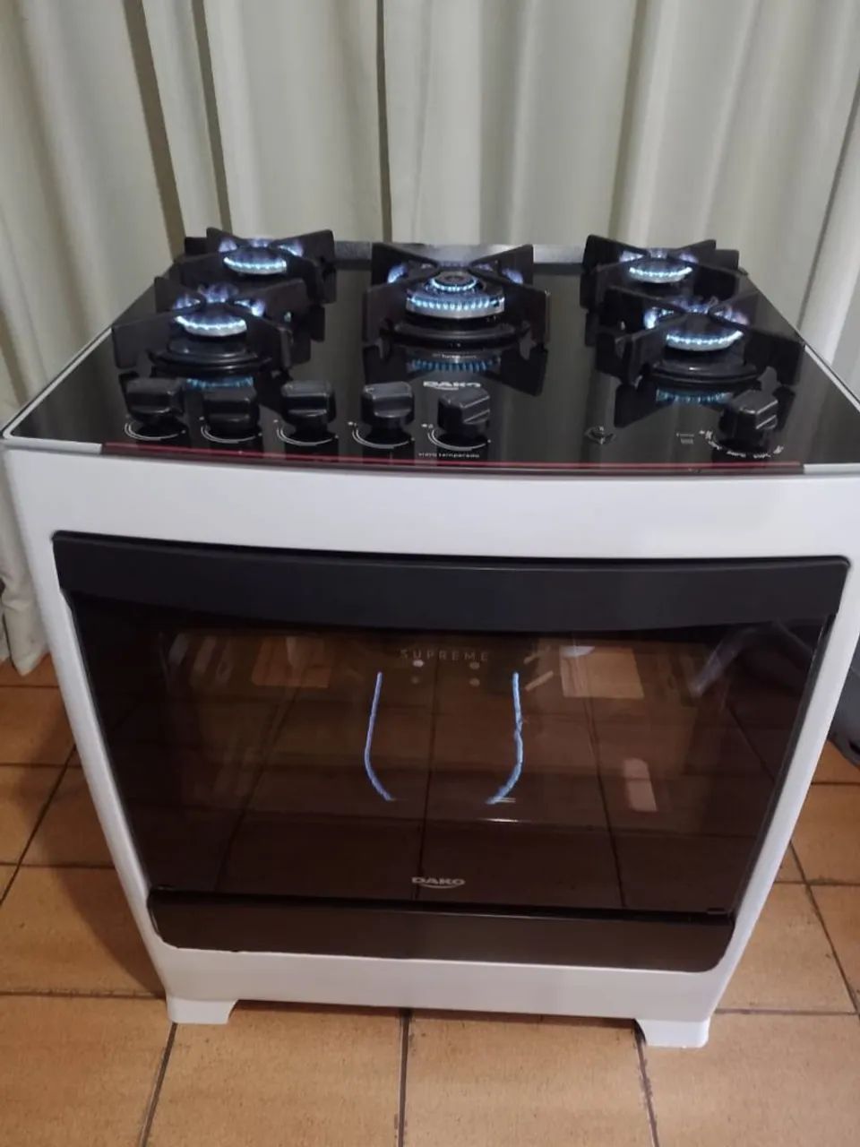Fogão Dako mesa de vidro impecável funcionando perfeitamente 