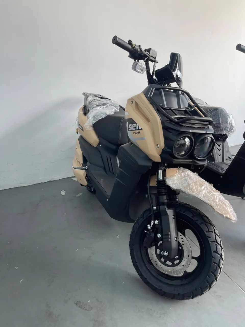 SCOOTER ELÉTRICA TANK