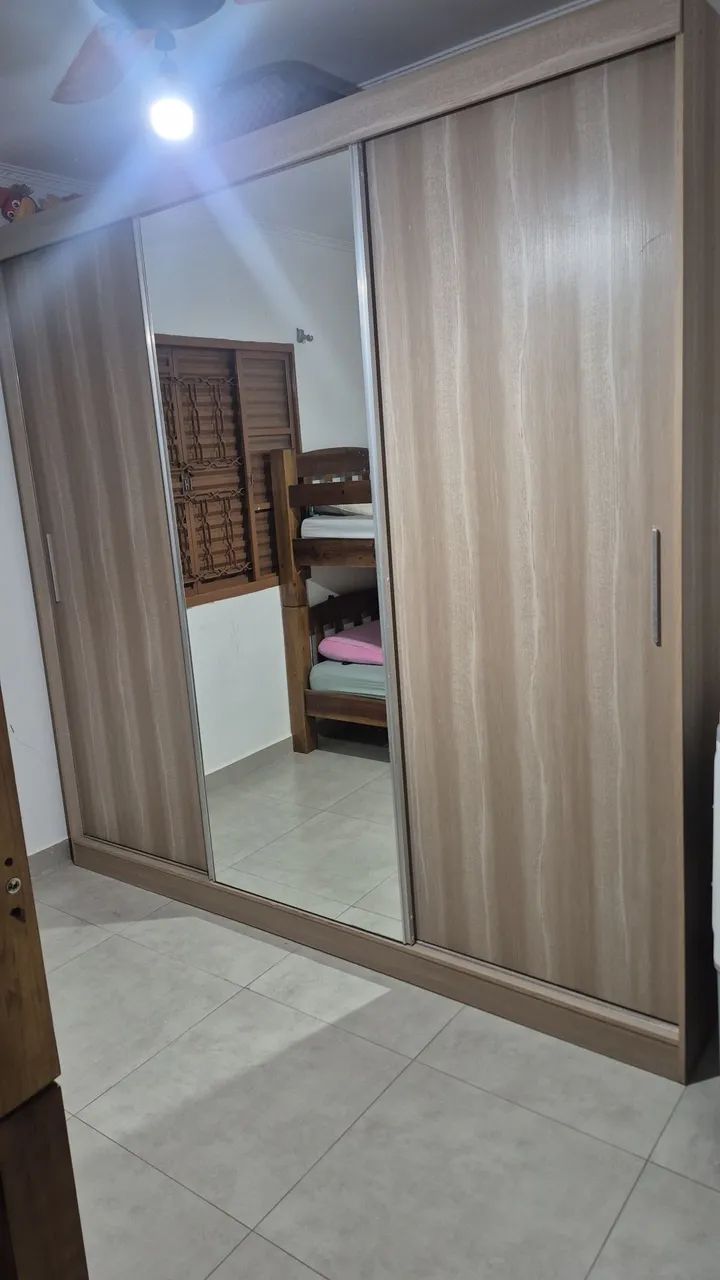 Guarda Roupa