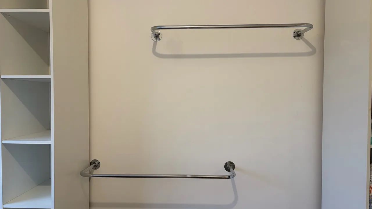 Vendo Arara de Roupas