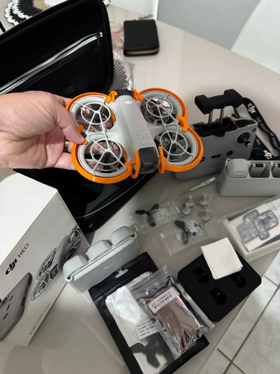 Drone Dji Neo completo com 4 baterias  - Foto 3