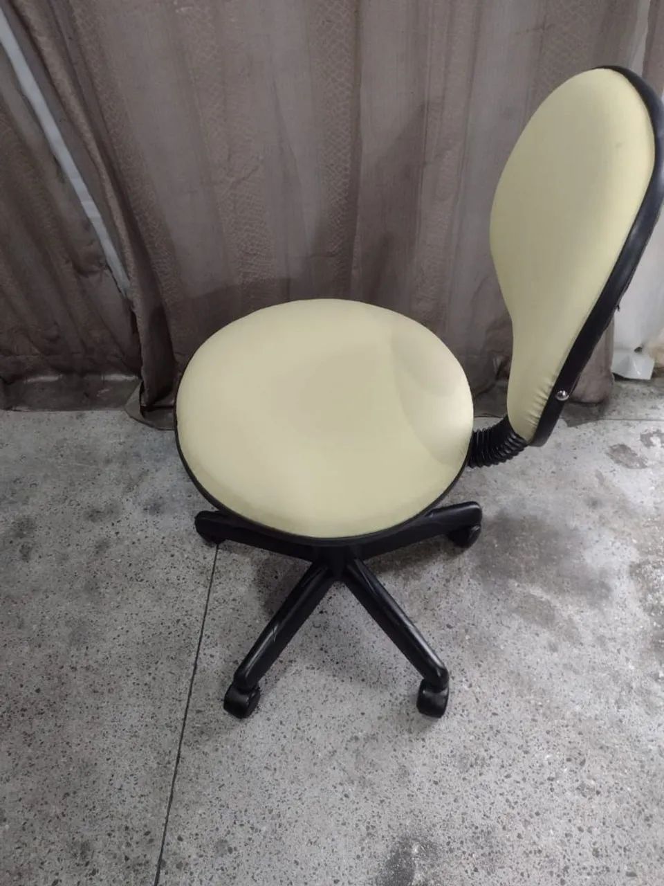 Cadeira de escritório  - Foto 3