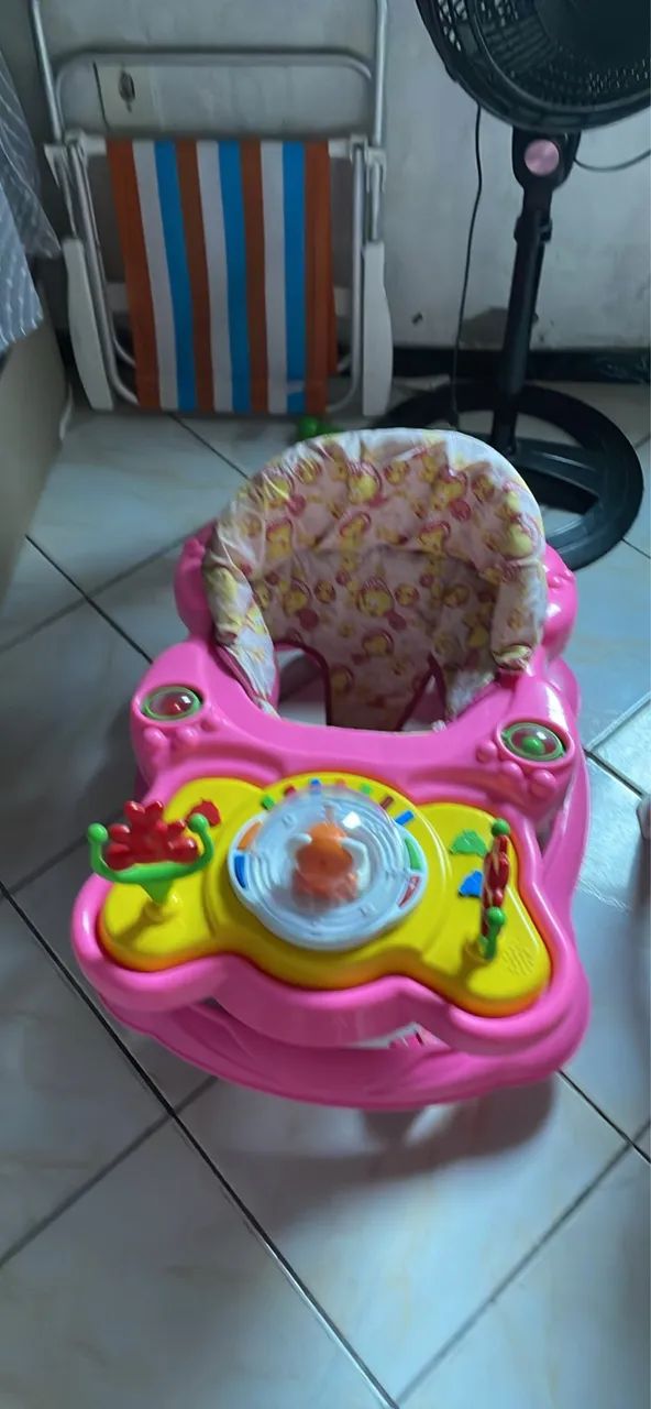 Vende-se andador feminino - Foto 3