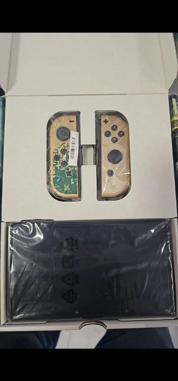 Nintendo Switch OLED ZELDA - Consoles de Vídeo Game - Jardim Mauá Nintendo Switch OLED ZELDA - Consoles de Vídeo Game - Jardim Mauá