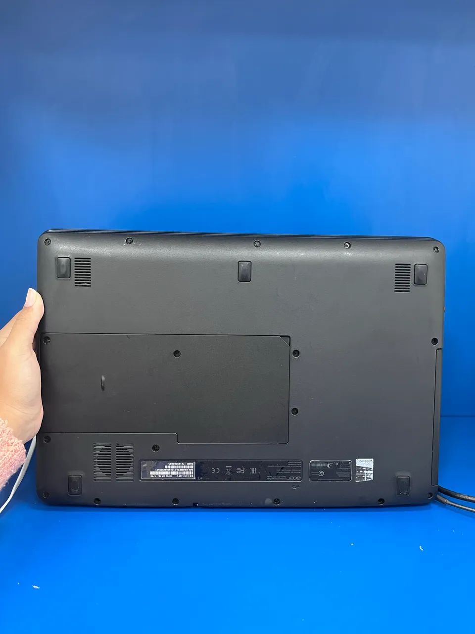 Acer Aspire ES1-572 - Foto 2