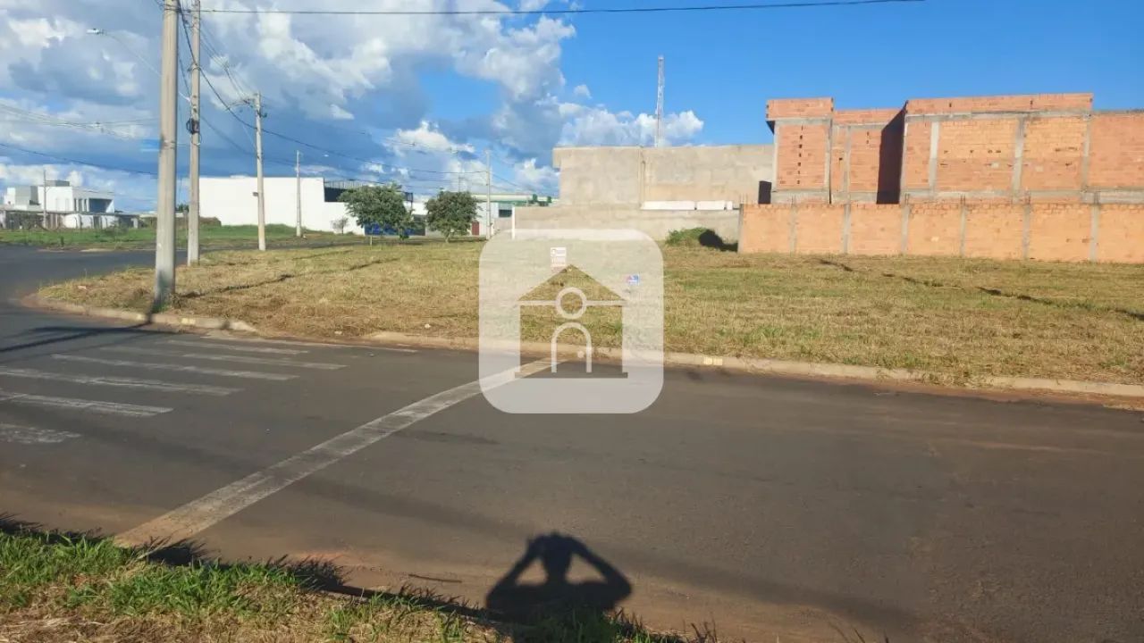 Terreno Para Venda No B. Minas Gerais Em Uberlândia - Foto 3