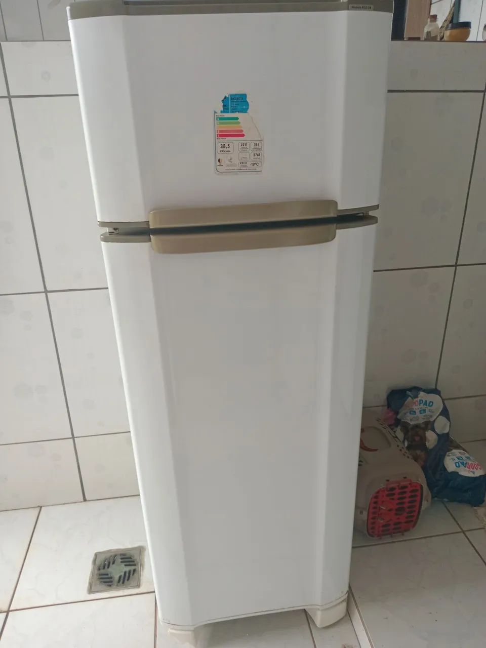 Vende se geladeira  - Foto 2