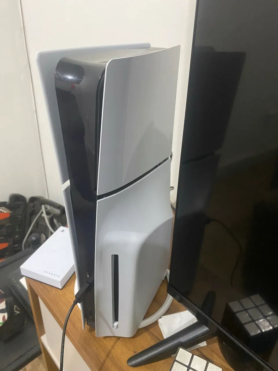 PS5 SLIM 1TB - Foto 4