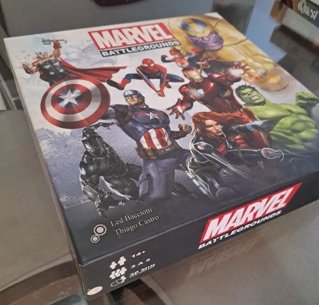 Jogo de Tabuleiro Marvel Battlegrounds - Foto 2