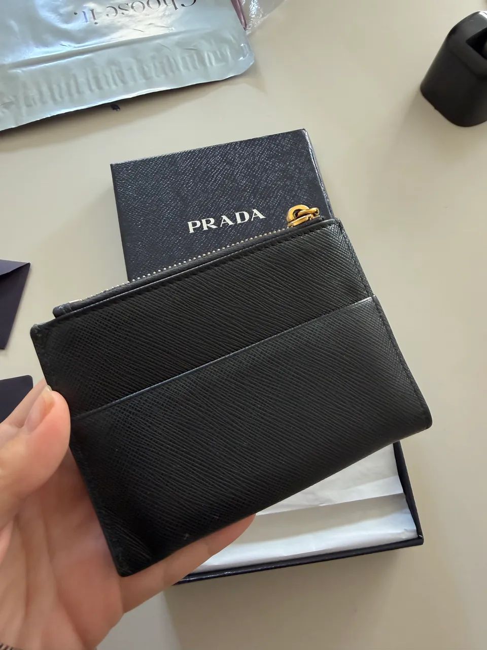 Porta-cartões Prada Saffiano preto com caixa e certificado - Foto 3
